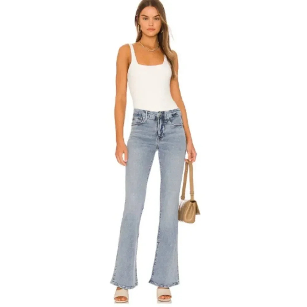 Light Wash High-Rise Flare Jeans - Blue